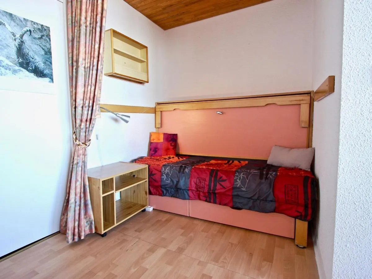 Spacieux Studio 2 Places Proche Pistes A Chamrousse Avec Balcon - Fr-1-340-18 Apartment